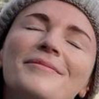 Aisling Bea Nua