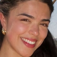 Alexandra Chaves Nua