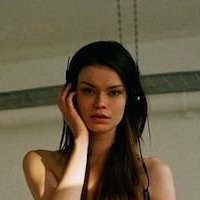 Alexandra Vittek Nua
