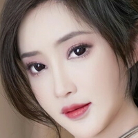 Alice Zhou Yanxii Nua