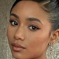 Ally Rossel Nua