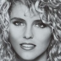 Amy Lynn Baxter Nua