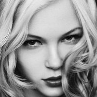 Anya Semenova Nua