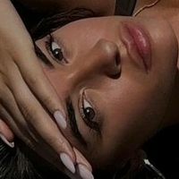 Ariadna Figueras Nua