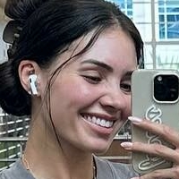 Ashley Flores Nua