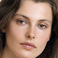 Aurelie Claudel Nua