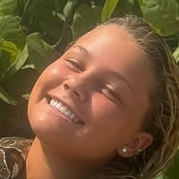 Avery Bracher Nua