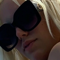 Blondie Nua