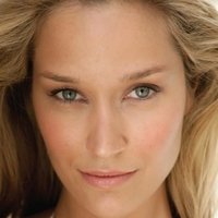Brooke Johnston Nua