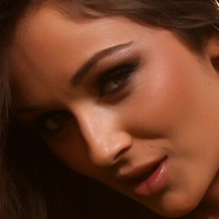 Caitlin Wynters Nua