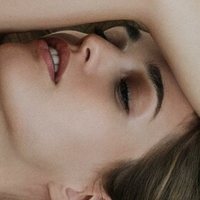 Camille Desbos Nua