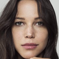Caroline Ford Nua