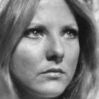 Christina Hart Nua