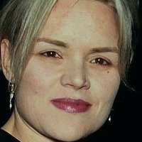 Coco McPherson Nua