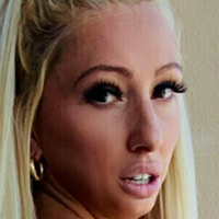courtneyhuntt Nua