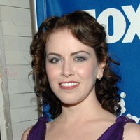 Crista Flanagan Nua