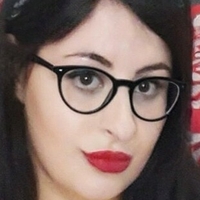 curvygeekfree Nua