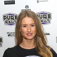 Danica Thrall Nua