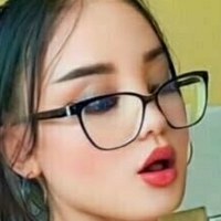 demiwhite Nua