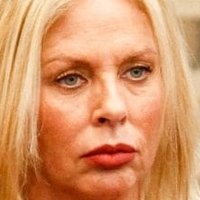 Ela Weber Nua