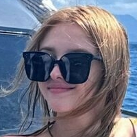 Elina Karimova Nua