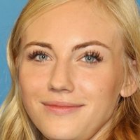 Elisa Schlott Nua