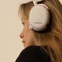 Ellen Åkesson Nua