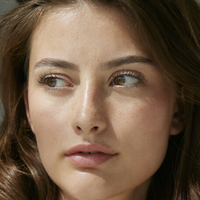 Ellie Weston Nua