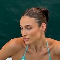 Ema Mickova Nua