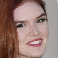 Emily Tyra Nua