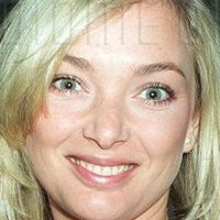 Emma Amos Nua