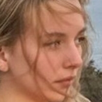 Emmy Steuer Nua
