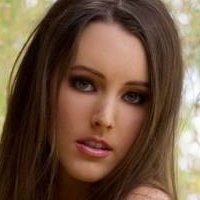 Erica Ellyson Nua
