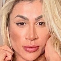 Estefani Feiticeira Nua