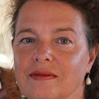 Esther Hausmann Nua