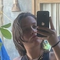 Frau Gretel Nua