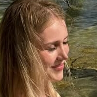 Gina María Laitscheck Nua