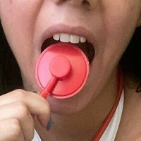 gomitaa18 Nua