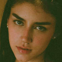 grettabenett_ Nua