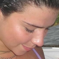 Halle Pitman Nua