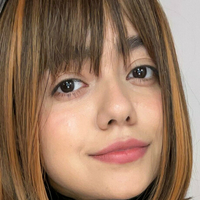 Hanna Costtello Nua