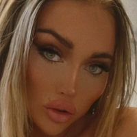 Hannah Shacklock Nua