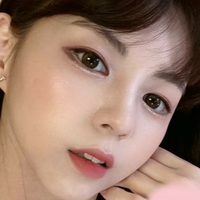 Hanny2727 로즈쨈 Nua