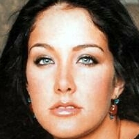 Helen Ganzarolli Nua