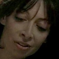 Illeana Douglas Nua
