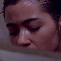 Irene Cara Nua