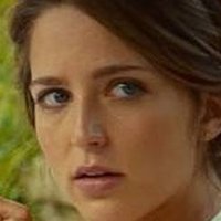 Jessica Rothe Nua