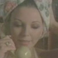 Joan Collins Nua