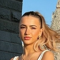 Joelle Marie Jaracz Nua