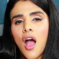 Julia Alves Nua